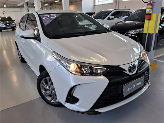 TOYOTA YARIS 1.5 16V FLEX XS CONNECT MULTIDRIVE TOYOTA YARIS 1.5 16V FLEX XS CONNECT MULTIDRIVE